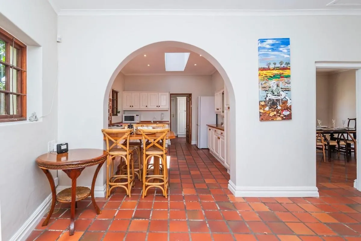 Spacious Family Home In Constantia With Pool Cape Town Holiday home