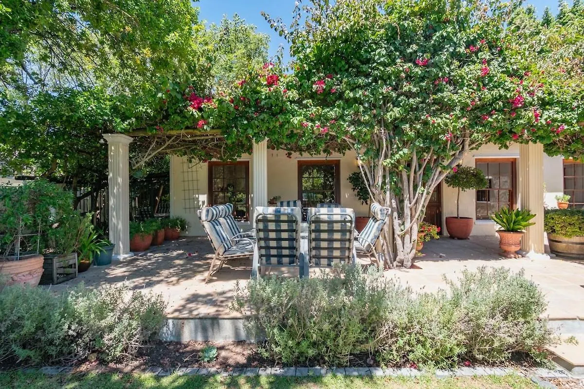 Spacious Family Home In Constantia With Pool Cape Town Holiday home