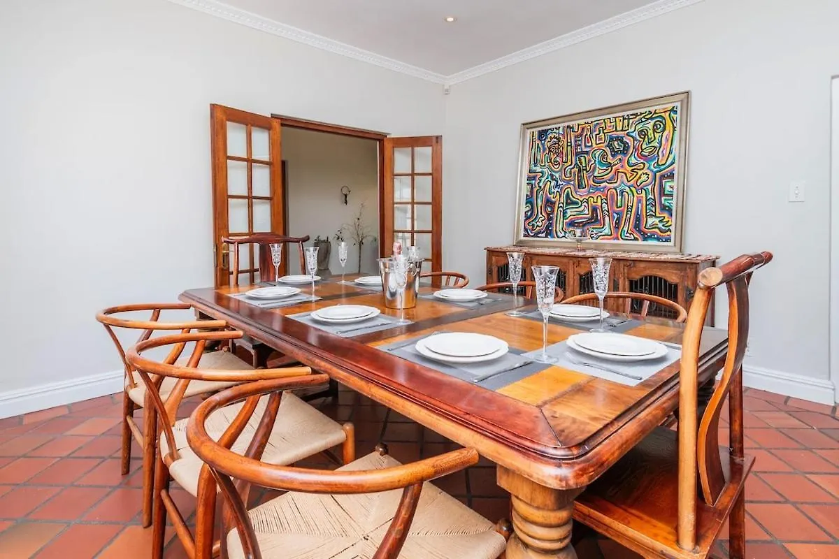 Spacious Family Home In Constantia With Pool Cape Town