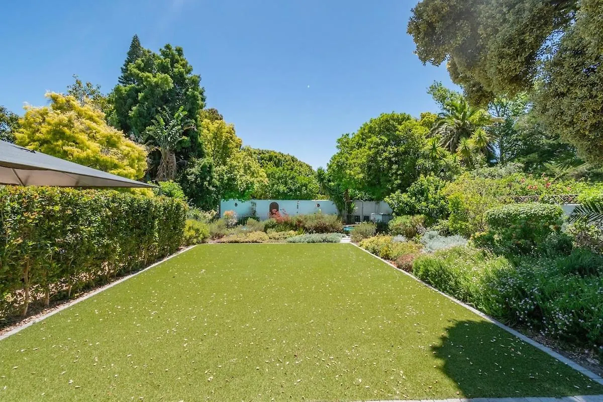 Holiday home Spacious Family Home In Constantia With Pool Cape Town
